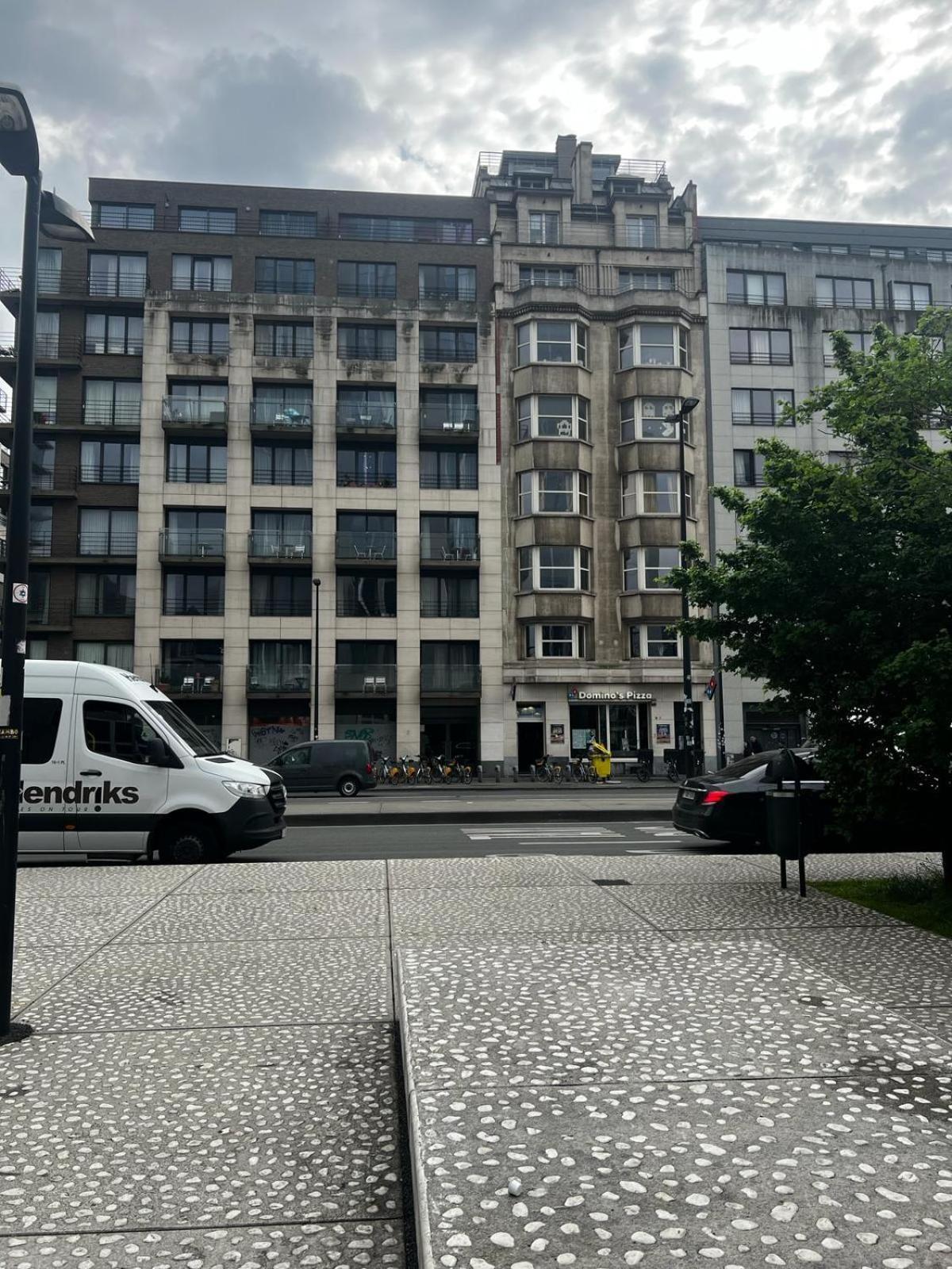 Jardin Botanique Apartment Brussel Bagian luar foto